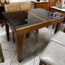 Conjunto de Mesa em Madeira Esthelita Extensível 1,10-1,60m Vidro Preto com 4 Cadeiras Sílvia