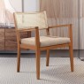 Poltrona com Braço de Madeira Decorativa Encosto Palhinha Kátia Linho