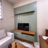 Rack com Painel Ripado para TV 75 polegadas 1,84m Sirius Verde Alecrim/ Cinamomo