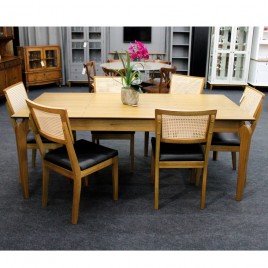 Conjunto de Mesa Premium 1,80m Tampo de Madeira com 6 Cadeiras Palhinha Mel