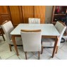 Conjunto de Mesa de Madeira Tampo Vidro Off White 1,20m Elegance 4 Pés Torneados com 4 Cadeiras Estofadas Linho Mel