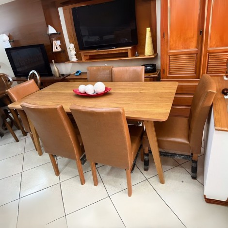 Conjunto de Mesa 1,80x0,90m Elegance Tampo Madeira com 6 Cadeiras Ana Corino Caramelo