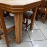 Conjunto de Mesa Viena 1,20m Tampo de Madeira com 4 Cadeiras Tecidos Diversos Imbuia Clara