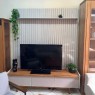 Rack com Painel Led com Prateleira para TV 65´ 3 Gavetas Tela Sling 1,80m Inglaterra Off White/Mel