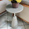 Mesa Lateral Madeira Com Vidro Diamantina Off White