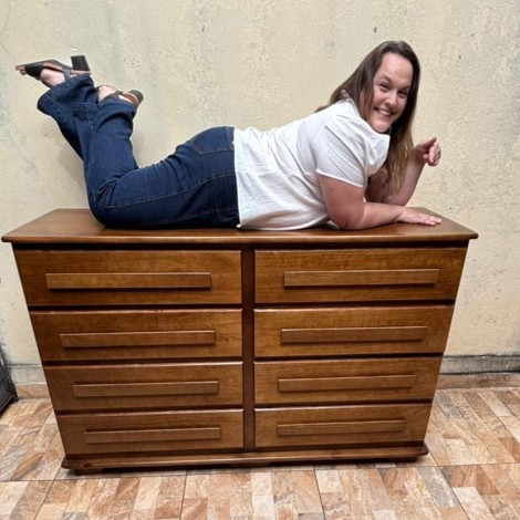 Cômoda de Madeira 8 Gavetas 1,60m Malu Imbuia