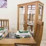 Conjunto de Mesa Mix Extensível 0,75-1,35m Tampo de Madeira com Vidro Preto com 4 Cadeiras Tina Diversos Tecidos Imbuia