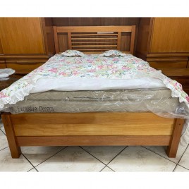 Cama Queen de Madeira 1,60m Valência Mel