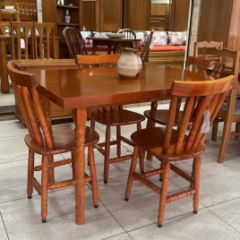 Conjunto de Mesa Madeira 1,20m com 4 Cadeiras Corupixá Mel